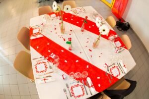 mariage lego table rouge