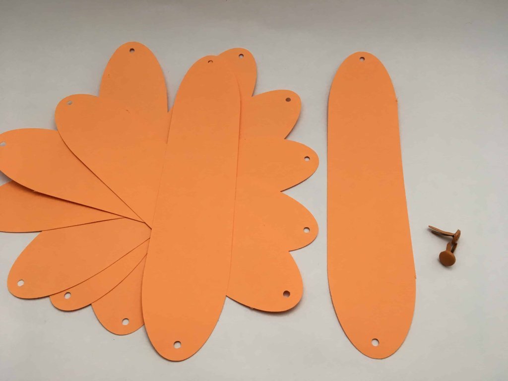 Citrouille en papier bande orange DIY