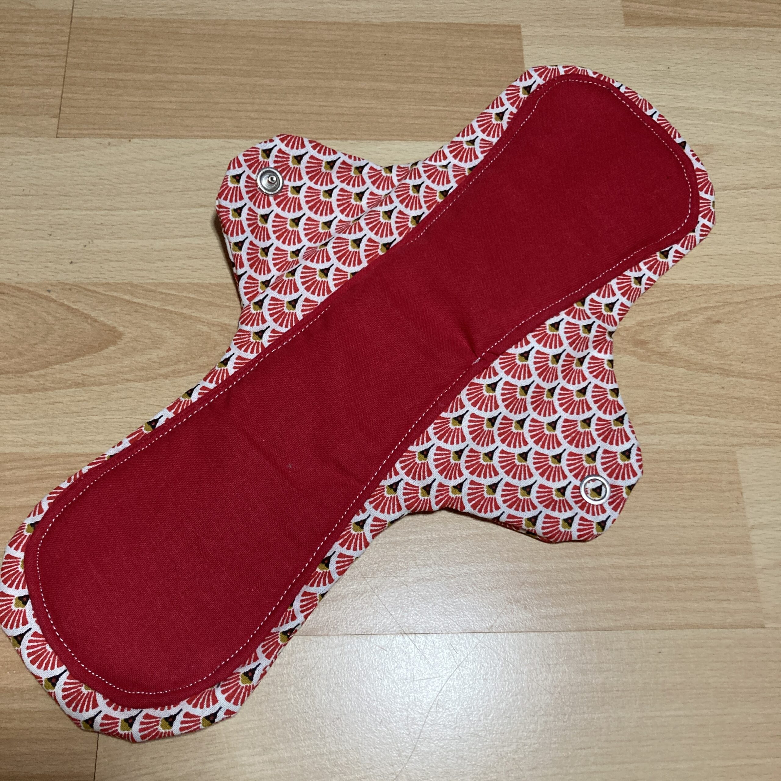serviette hygiénique lavable XL rouge